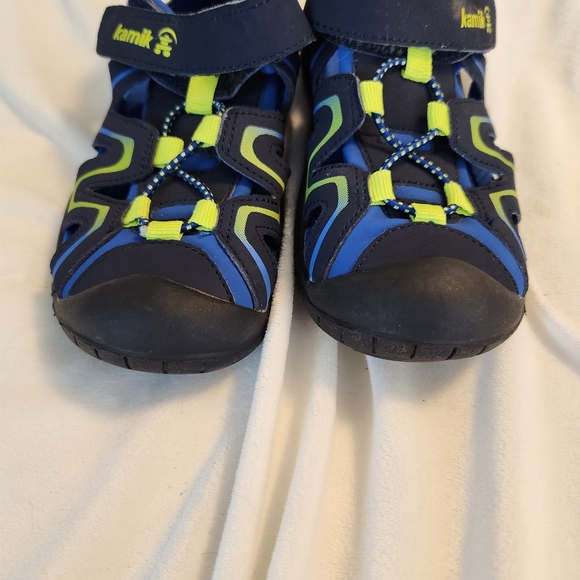 Kamik little kids size 1 Kick sandals waterproof synthetic leather upper - Picture 4 of 8